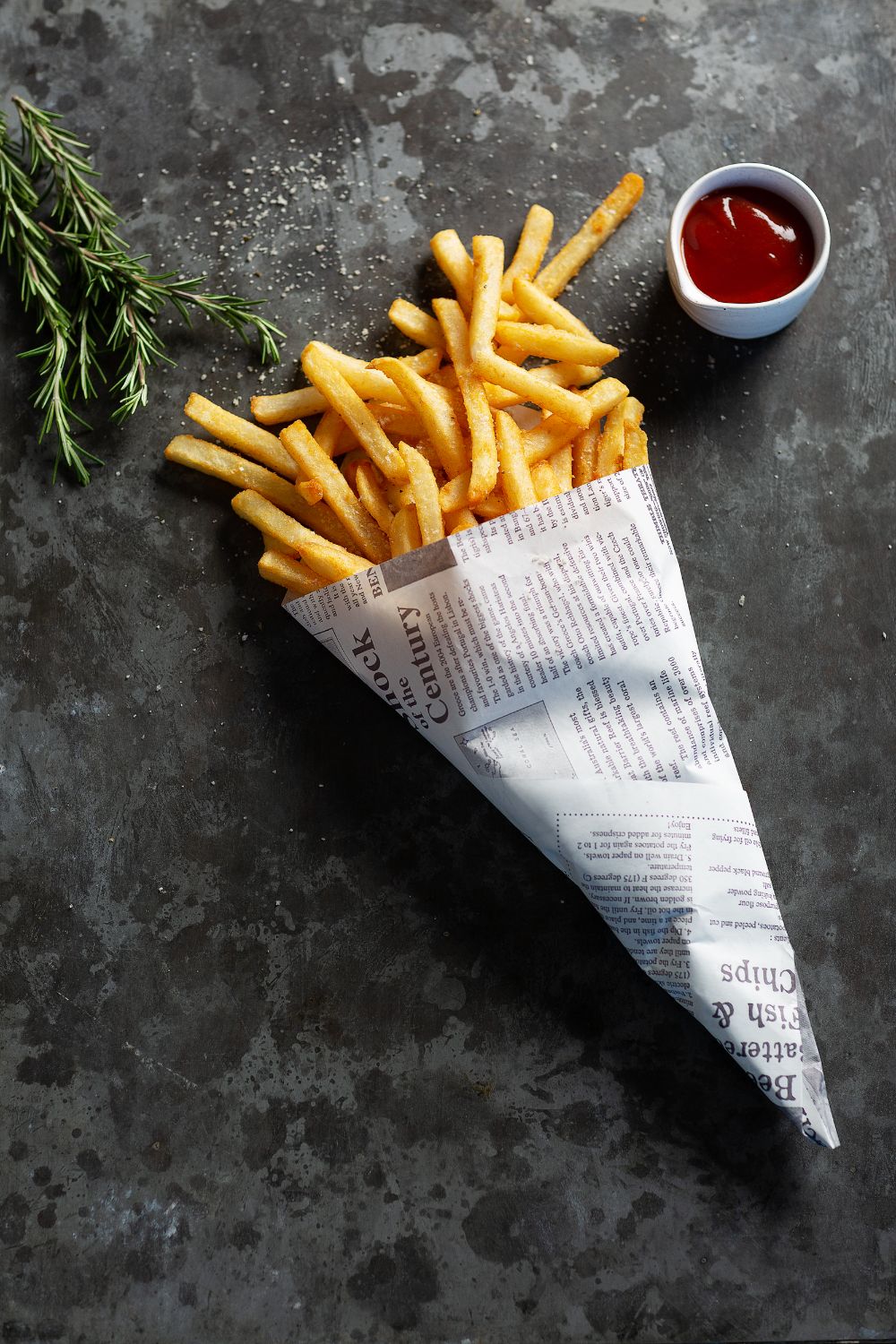 Beer-battered fish and chips with rosemary salt